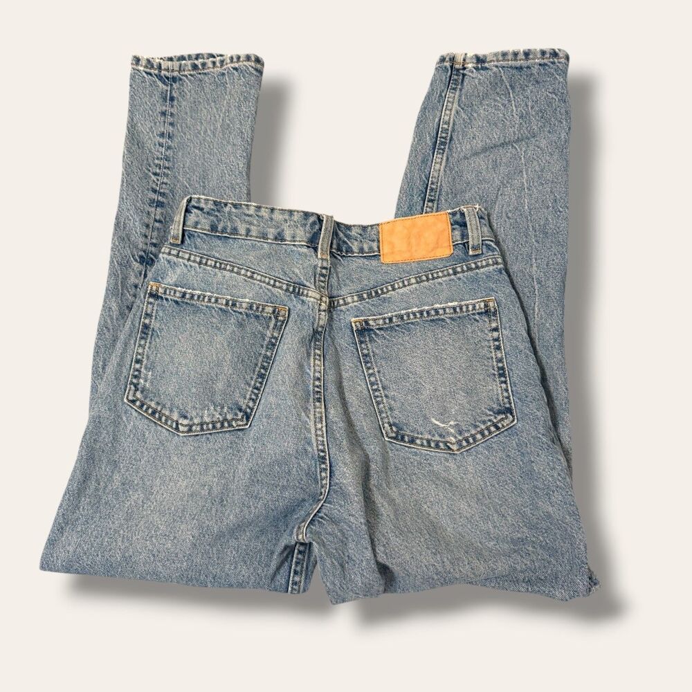 ZARA Jeans Womens 6 High Rise Light Wash Distressed Straight Leg Denim - Picture 1 of 8